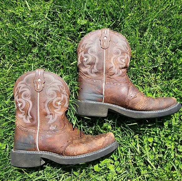 Justin Boots Shoes Justin Gypsy Casual Leather Distressed Cowgirl